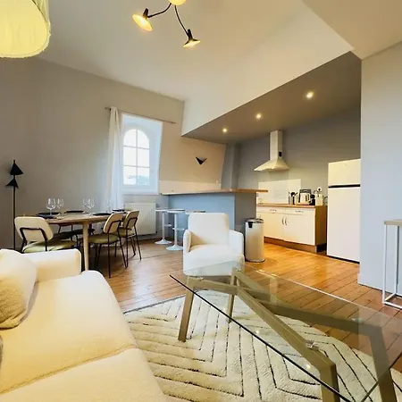 Beau T4 Dans Un Chateau * 图尔