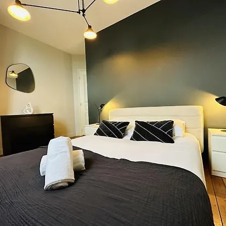 Beau T4 Dans Un Chateau Апартаменти Тур