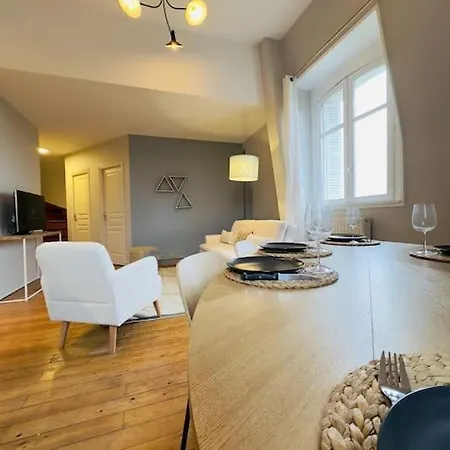Beau T4 Dans Un Chateau Апартаменти *